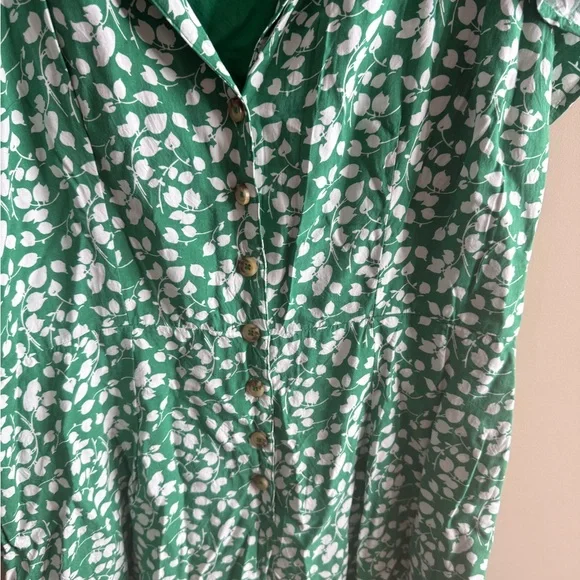 Abercrombie and Fitch Green Floral Women's romper large - Picture 8 of 15